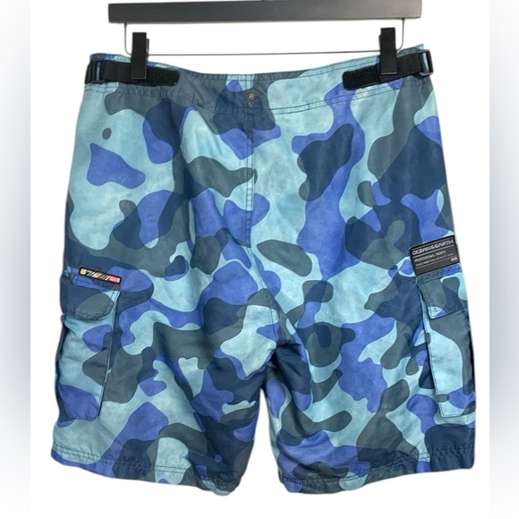 Ocean Earth NWOT Mens Lined Board Shorts, Camo, 2 Velcro Pockets, 1 Key Pocket - Picture 3 of 17